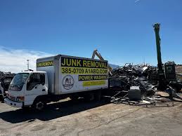 Best Property Management Cleanouts  in Highland, KS